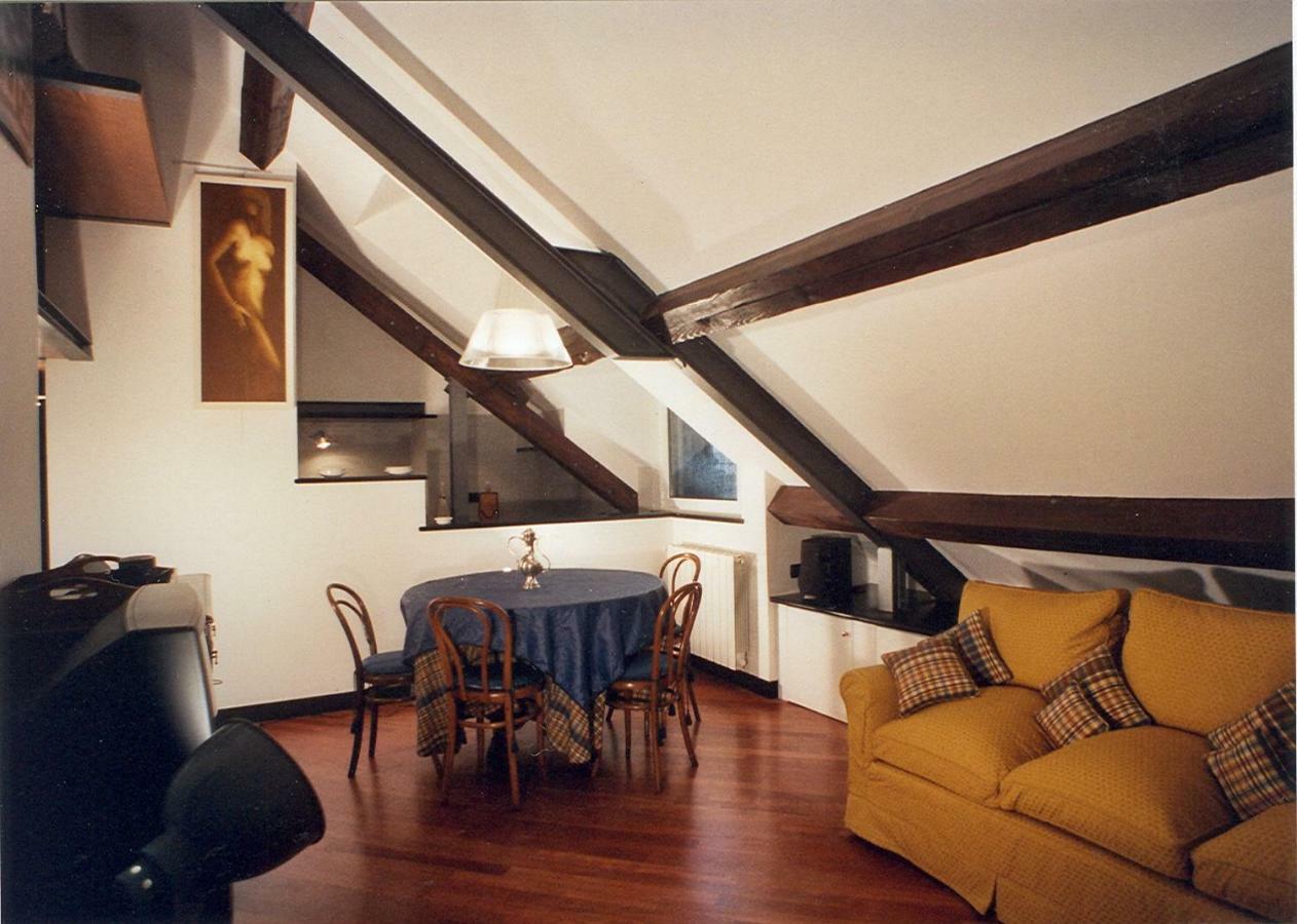 제노바 Loft Fronte Cattedrale 아파트 외부 사진